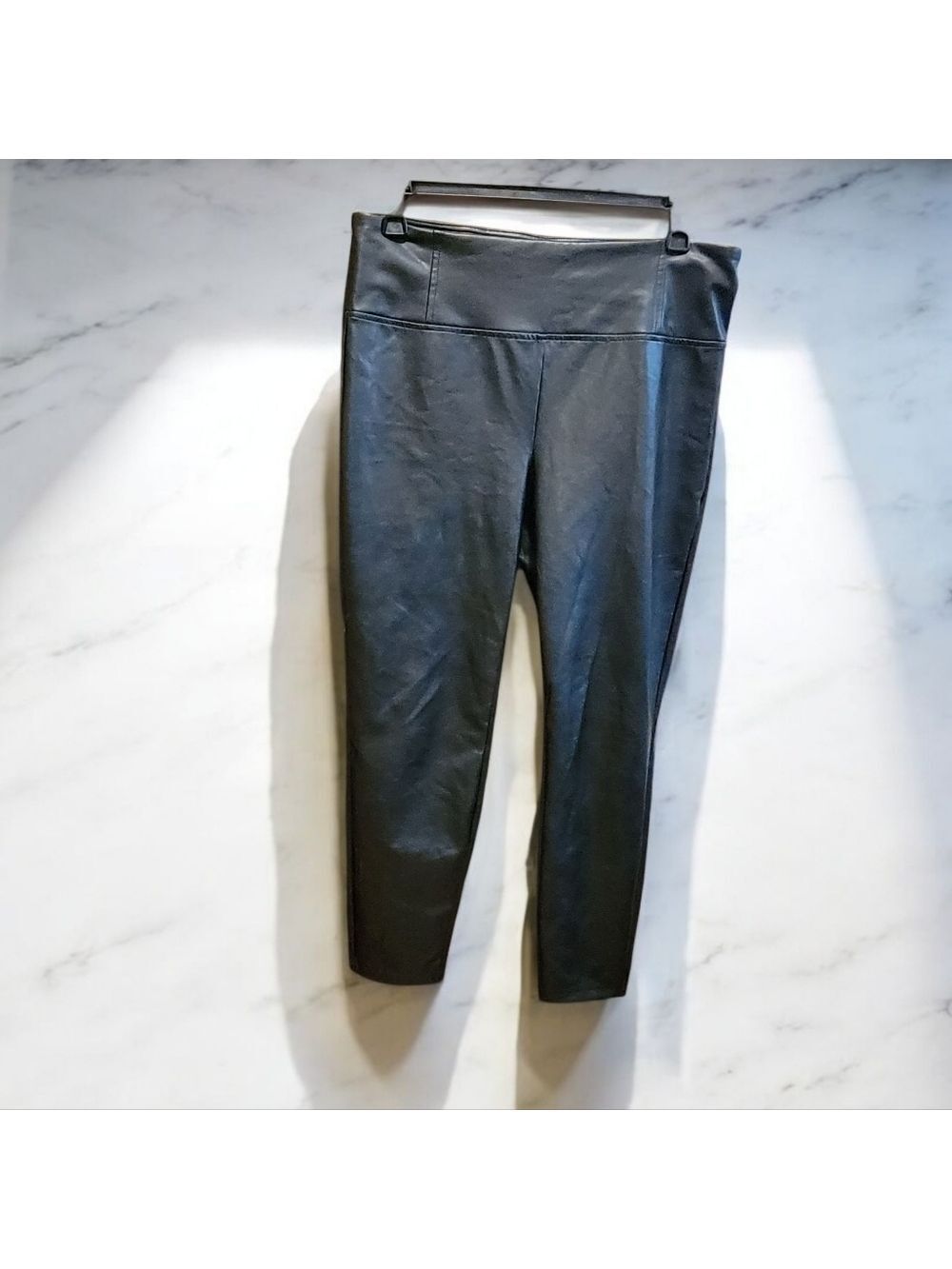 Badgley Mischka Studio High Rise Black Faux Leather Skinny Ankle Pants Sz XL T54